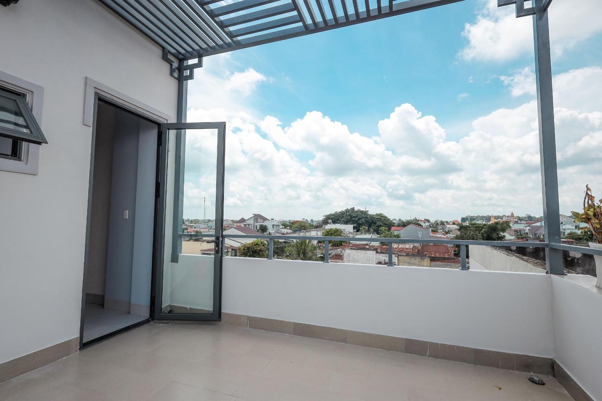 Lam Phong Hotel Tây Ninh Extérieur photo